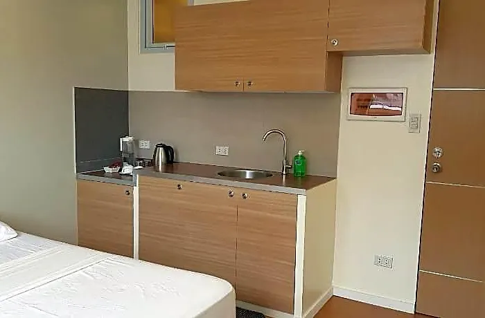 The Leaf House Hotel 2*